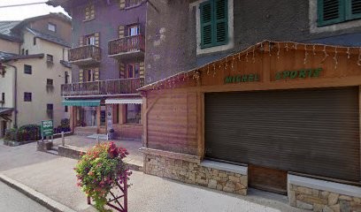 Michel Sports, Magasin d'Articles de Sports à Flumet