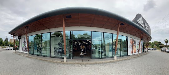 adidas Outlet Store Anglet, Magasin d'Articles de Sports à Anglet