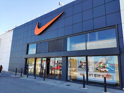 Nike Factory Store Marseille, Magasin d'Articles de Sports aux Pennes-Mirabeau